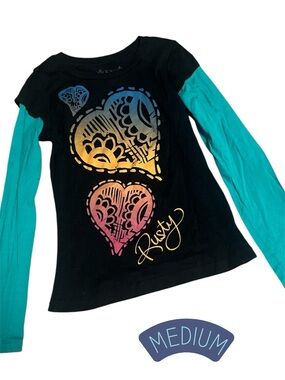 Rusty Black Tee with Teal Long Sleeves and Gradient Heart Graphic